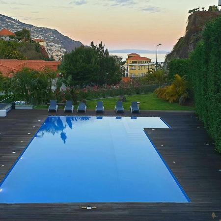 View Apartament Sao Joao フンシャル エクステリア 写真